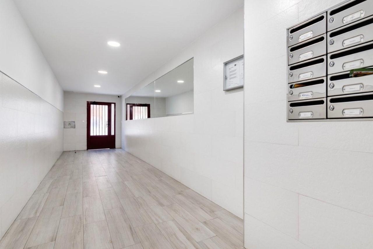 Comfortable Apartment With Wi-Fi Аликанте Екстериор снимка